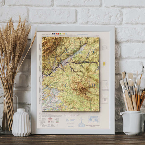 Castelo Branco (Portugal), Topographic map - 1944, 2D printed shaded relief map with 3D effect of a 1944 topographic map of Castelo Branco (Portugal). Shop our beautiful fine art printed maps on supreme Cotton paper. Vintage maps digitally restored and enhanced with a 3D effect. VizCart from Vizart
