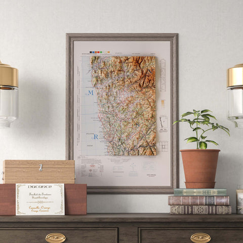 Porto (Portugal), Topographic map - 1944, 2D printed shaded relief map with 3D effect of a 1944 topographic map of Porto (Portugal). Shop our beautiful fine art printed maps on supreme Cotton paper. Vintage maps digitally restored and enhanced with a 3D effect. VizCart from Vizart