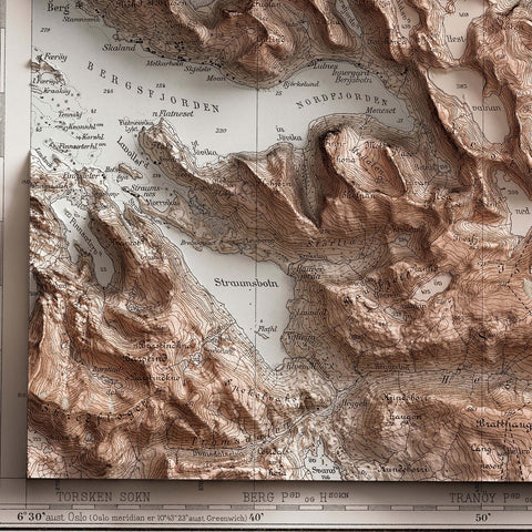 Hekkingen (Norway), Topographic map - 1930, 2D printed shaded relief map with 3D effect of a 1930 topographic map of Hekkingen (Norway). Shop our beautiful fine art printed maps on supreme Cotton paper. Vintage maps digitally restored and enhanced with a 3D effect. VizCart from Vizart