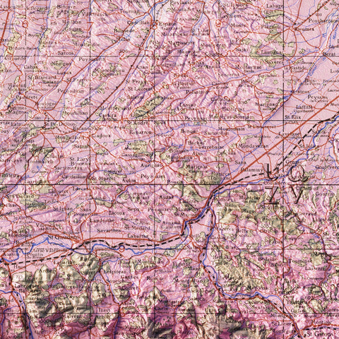 Toulouse (France), Topographic map - 1943, 2D printed shaded relief map with 3D effect of a 1943 topographic map of Toulouse (France). Shop our beautiful fine art printed maps on supreme Cotton paper. Vintage maps digitally restored and enhanced with a 3D effect. VizCart from Vizart